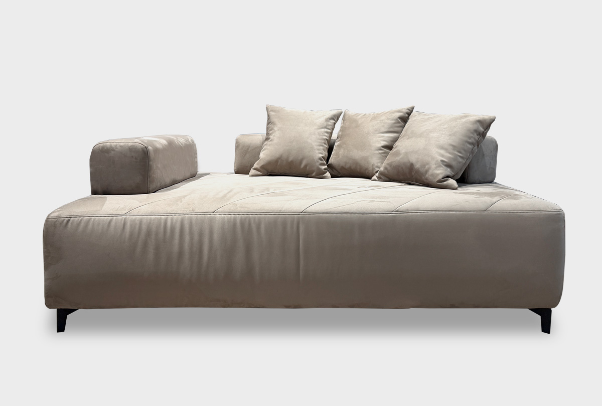 "Lester" секция "остров"