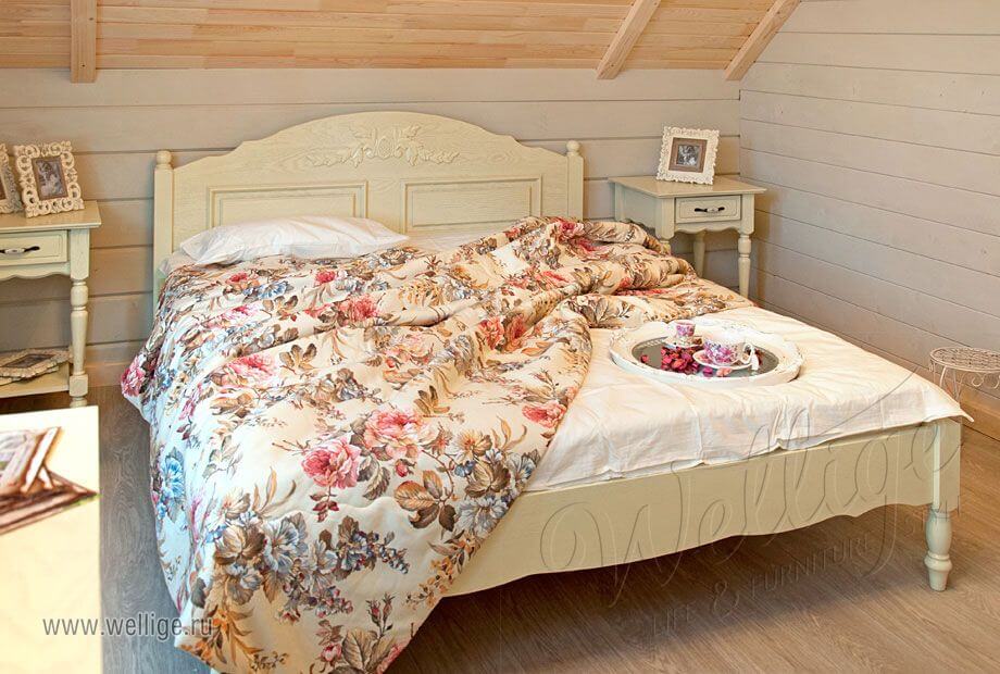 Кровати из шпона дуба: сочетание изысканности и комфорта