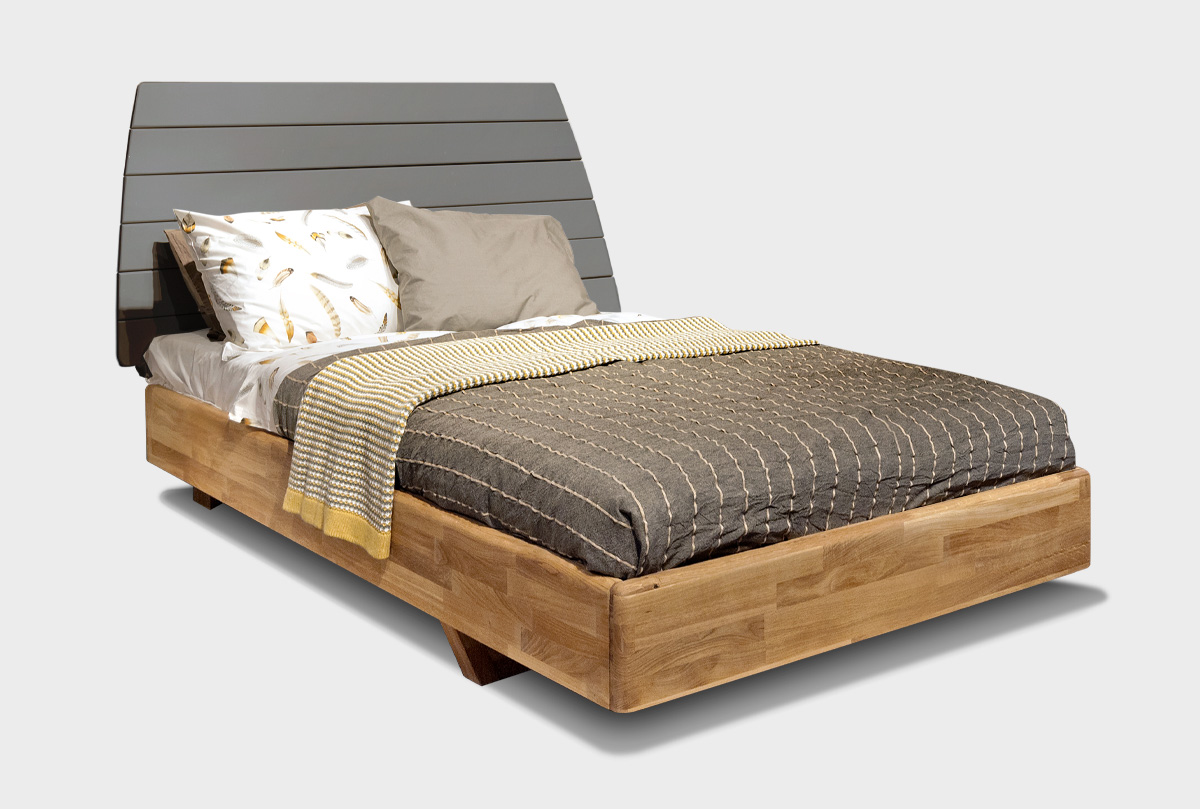 Кровать массив дерева 160х200