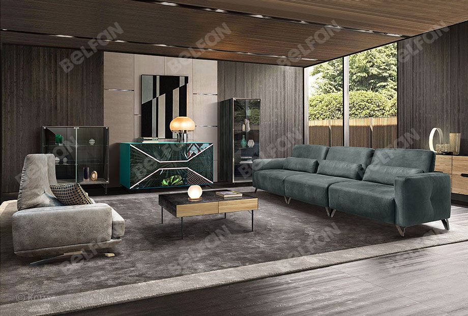 Foto krasivyh divanov v inter'ere