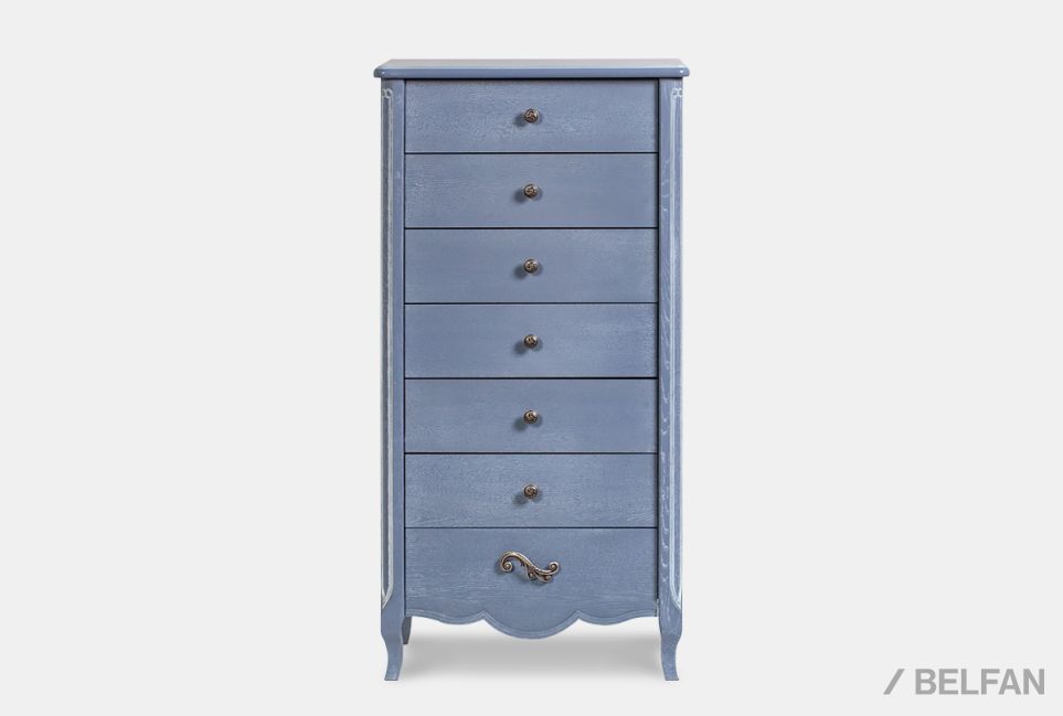 Комод "Katrin" высокий массив и шпон дуба 2