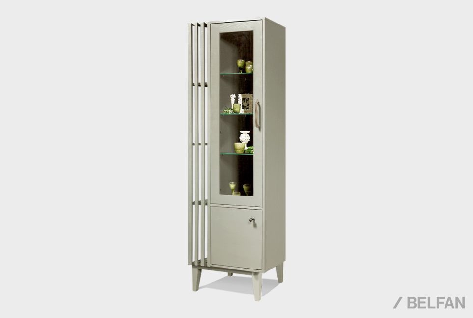 Витрина 2 -х дв. "Чикаго" (левая) массив и шпон дуба 1