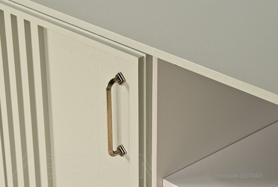 Тумба 4-х дв. "Chicago" массив и шпон дуба 5