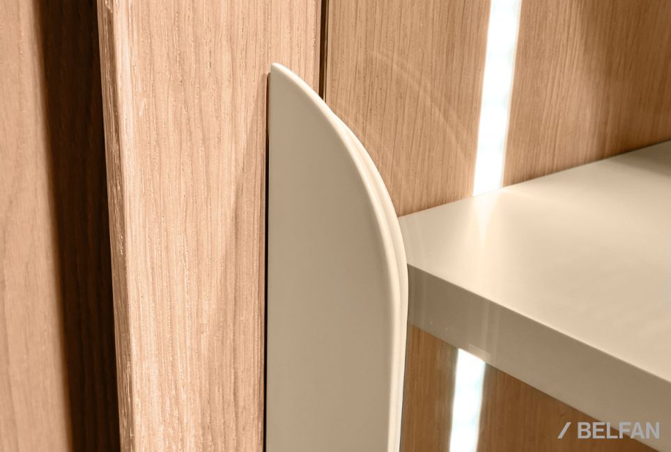 Витрина 1-но дверная "Avenue" (правая) шпон дуба, МДФ, металл 4