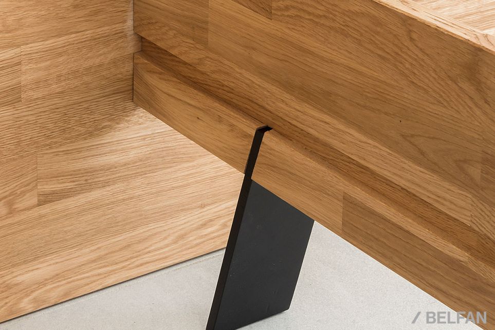 Кровать "Этна" массив дуба, металл 2