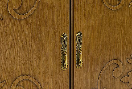 Тумба "Соната" высокая (декор) массив и шпон дуба 11