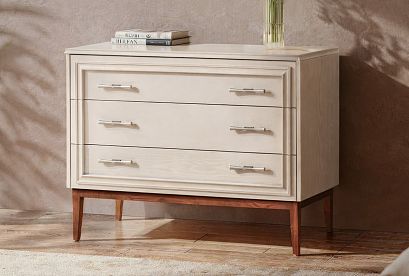 Комод "Сакраменто"; *А-016.08; марципан, орех