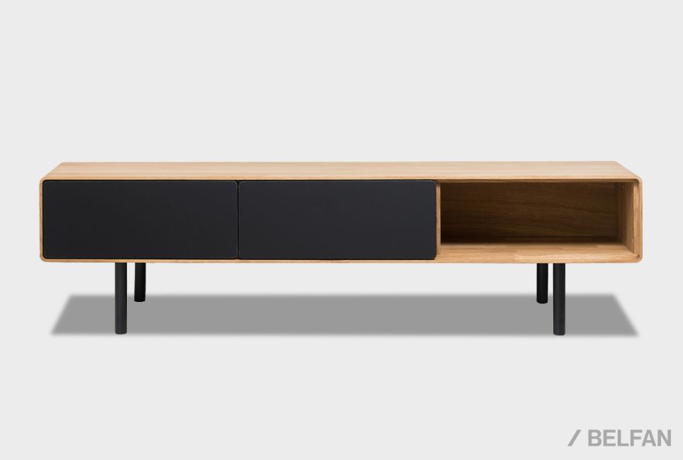 Тумба под ТВ низкая "Норман" 3 с нишей (правая) массив дуба, МДФ, металл 1