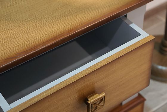 Тумба прикроватная "Бриансон" массив и шпон дуба, МДФ 6