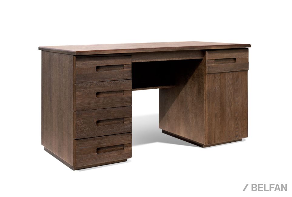 Стол письменный "Хедмарк" 160 (2 тумбы) массив и шпон дуба 1