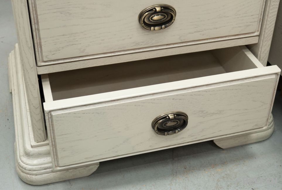 Тумба прикроватная "Лика" массив и шпон дуба 2