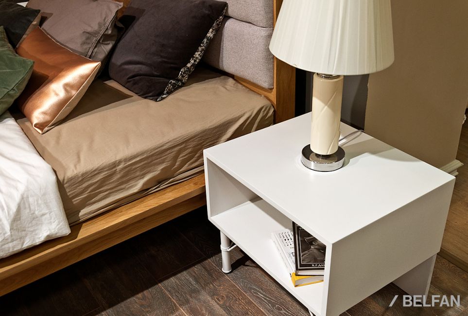 Тумба прикроватная "Extera" с нишей массив и шпон дуба, металл 3