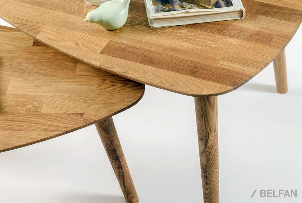 Стол журнальный "Арт" 90 (капля) массив дуба 2