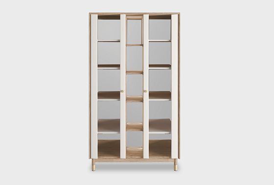 Витрина 2-х дверная "Меридиан" с нишей массив дуба, МДФ 2