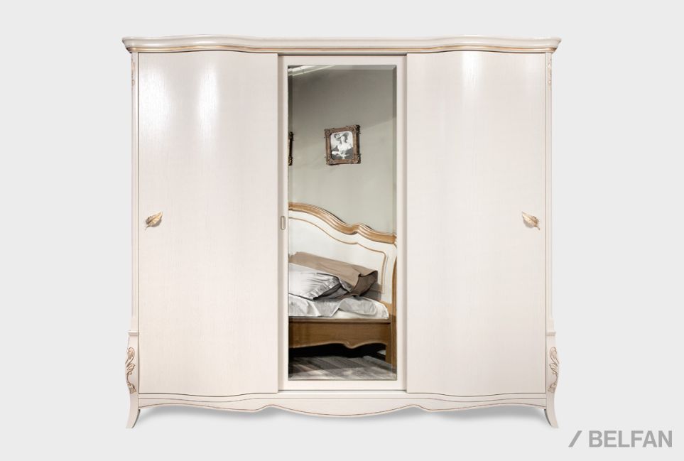 Шкаф-купе для одежды 3-х дв. "Трио" (с зеркалом) массив и шпон дуба 2