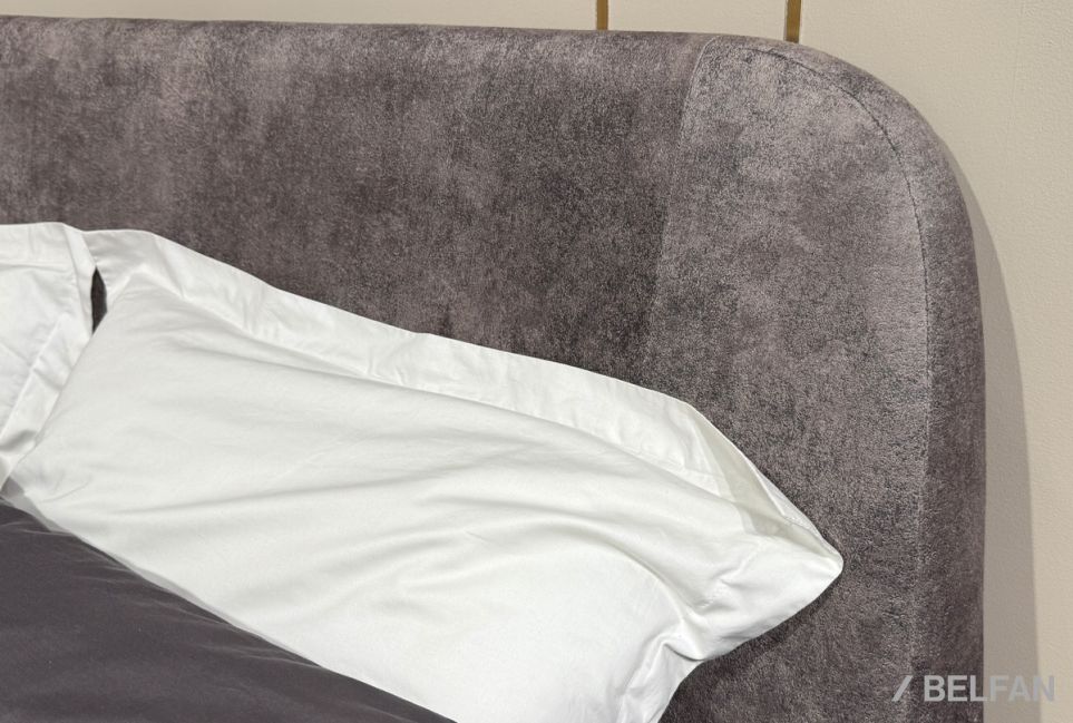 Кровать "Bergamo" (мягкое изголовье) массив дуба 3