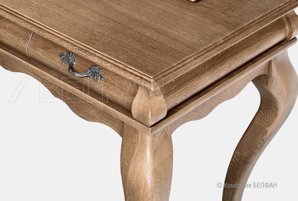 Стол туалетный "Оскар" массив и шпон дуба 3