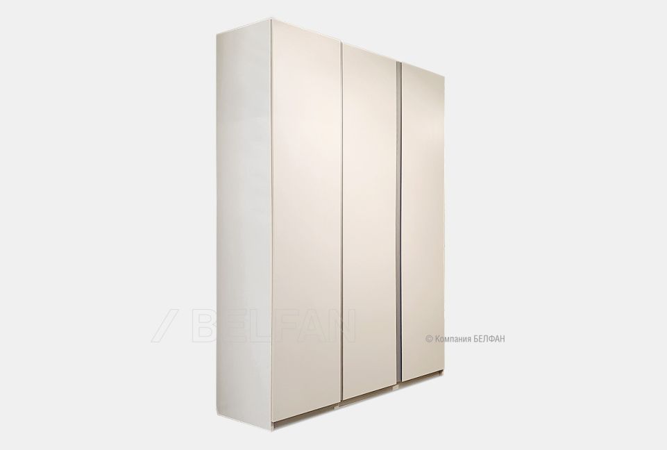 Шкаф 3-х дверный "Сакраменто"; марципан