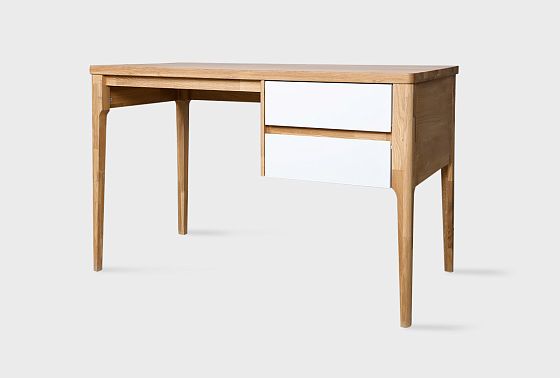 Стол письменный "Уоллстрит" массив дуба, МДФ 9