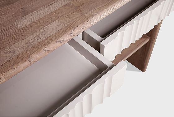 Стол-консоль "Меридиан" массив дуба, МДФ 3