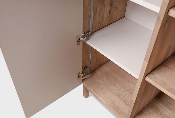 Витрина 2-х дверная "Меридиан" с нишей (комбинированная) массив дуба, МДФ 3