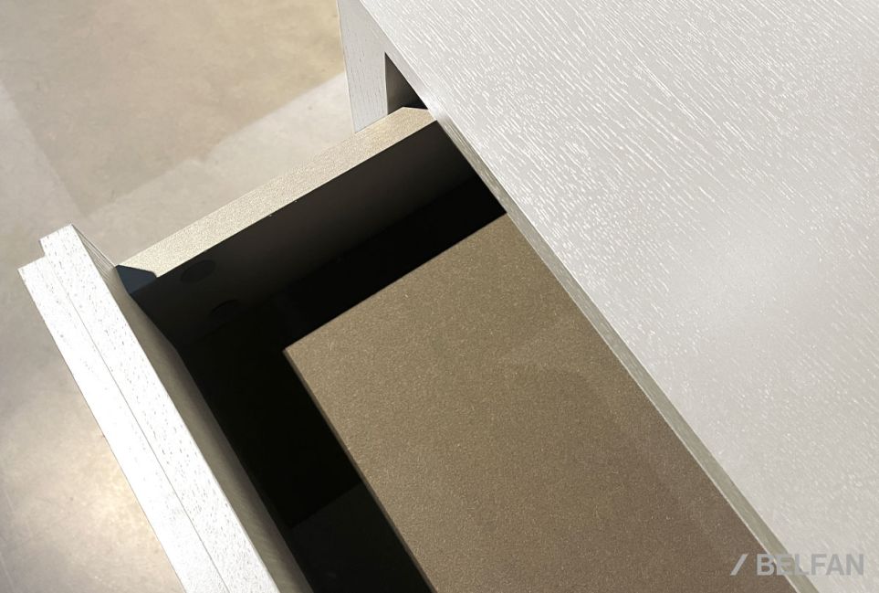 Стол письменный "Чикаго" (2 тумбы) массив и шпон дуба 2