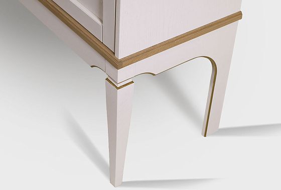 Тумба "Стюарт" массив и шпон дуба 12