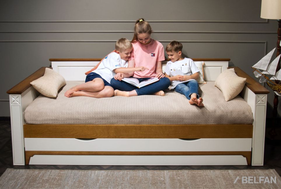 Кровать-диван под два матраса "Brianson" массив и шпон дуба, МДФ 8