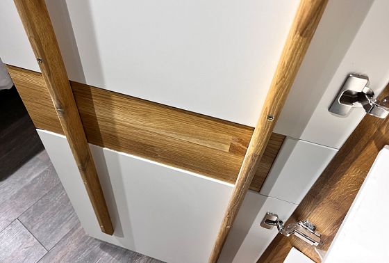 Шкаф для одежды 3-х дверный "Wallstreet" массив дуба, МДФ 14