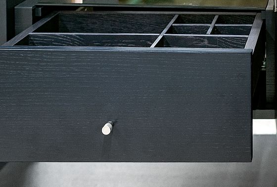 Тумба высокая "Сакраменто" (стекло) массив и шпон дуба, МДФ 11