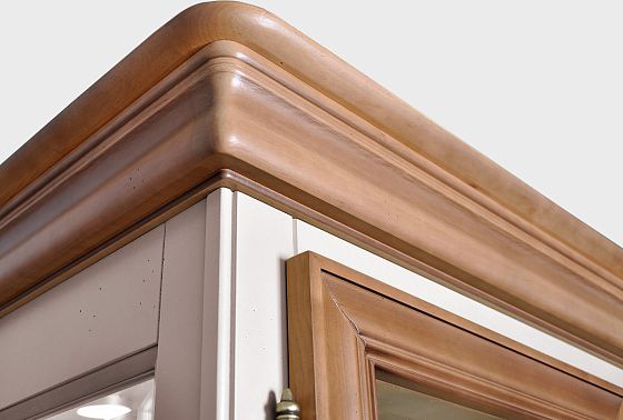 Шкаф с витриной 2-х дверный "Оливия" массив и шпон ольхи 6