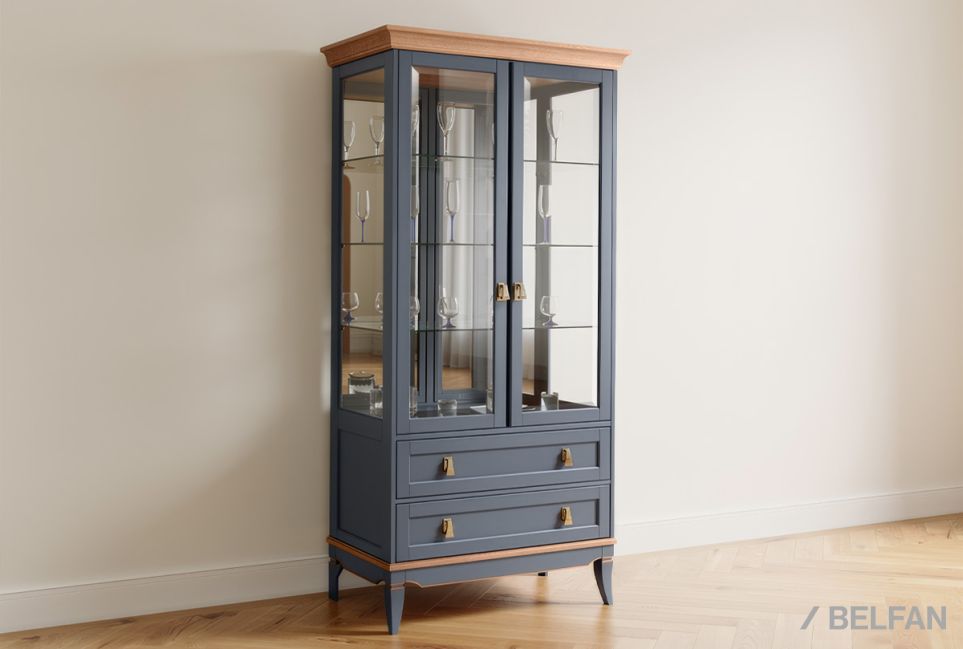 Витрина 2-х дверная "Стюарт" массив и шпон дуба 1