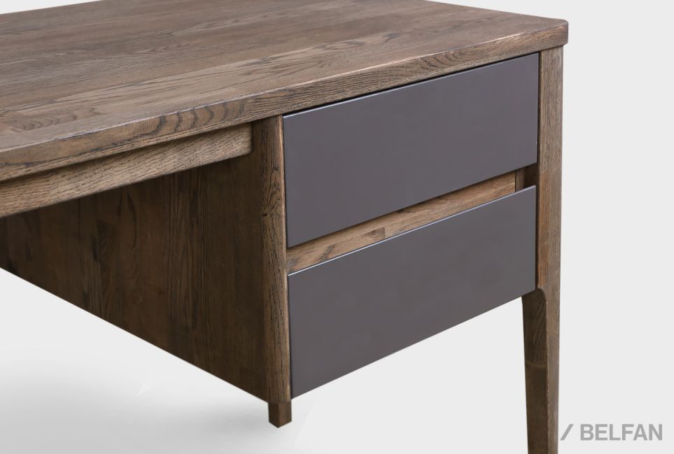 Стол письменный "Wallstreet" (2 тумбы) массив дуба, МДФ 3