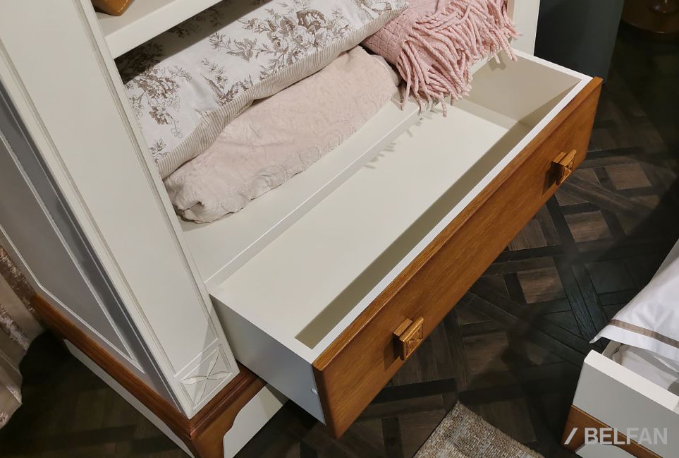 Стеллаж "Brianson" массив и шпон дуба, МДФ 3