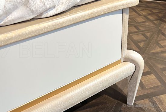 Кровать "Алекса" массив и шпон дуба, МДФ 5