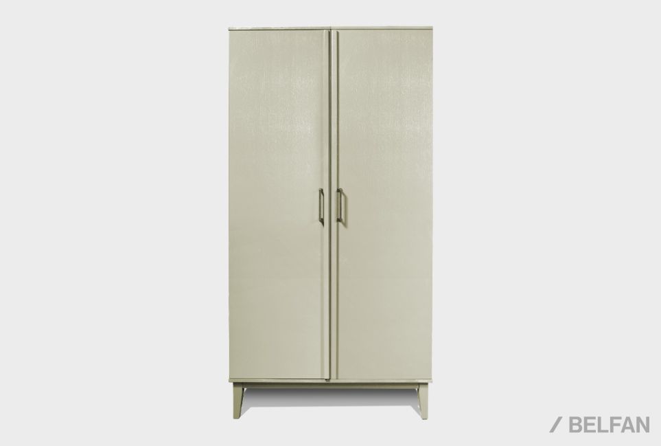 Шкаф 2-х дверный "Чикаго" массив и шпон дуба 2