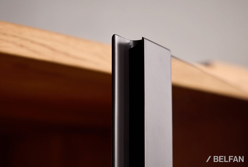 Шкаф с витриной 1-но дверный "Wallstreet" (правый) массив дуба, МДФ 3