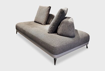 "Инфинити" секция 16