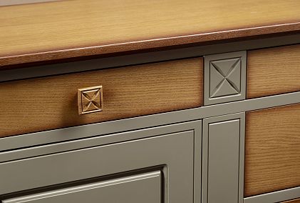 Тумба 3-х секционная "Бриансон"