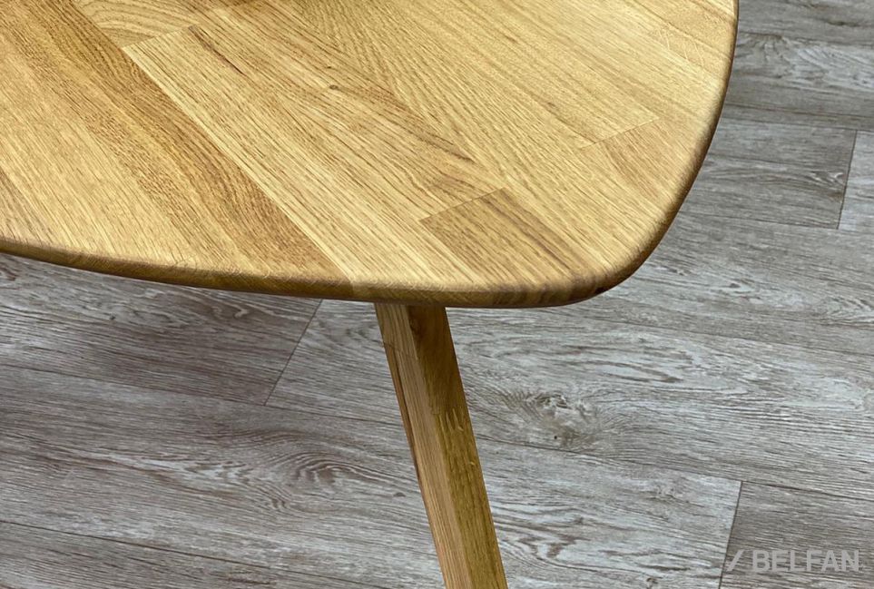 Стол журнальный "Art Collection" треугольный 265 массив дуба 2