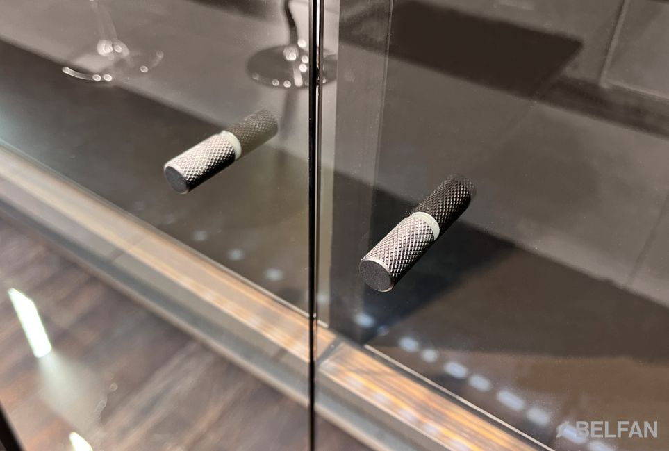 Витрина 2-х дверная "Монреаль" 6