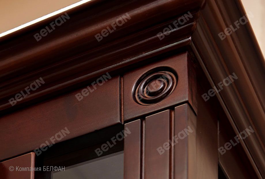 Шкаф с витриной "Полонез" 01 массив и шпон бука 2