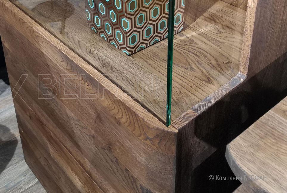 Шкаф с витриной 1-но дверный "Мидгард" (левый) массив дуба 3