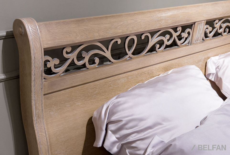 Кровать "Тэфи" (высокое изножье) массив и шпон дуба 3