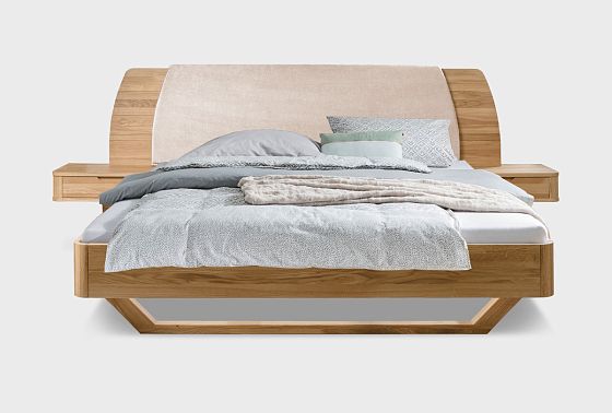 Кровать "Монблан" (с прикроватными тумбами) массив дуба 6