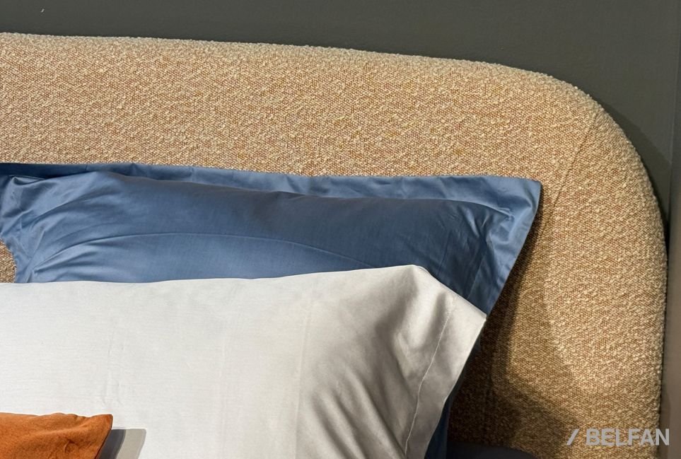 Кровать "Wallstreet" (мягкое изголовье высокое) массив дуба 3