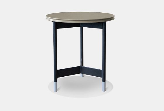 Стол журнальный "Сакраменто" (прикроватный) МДФ, шпон дуба, металл 4