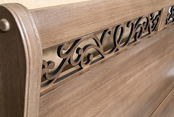 Кровать "Тэфи" (высокое изножье) массив и шпон дуба 3