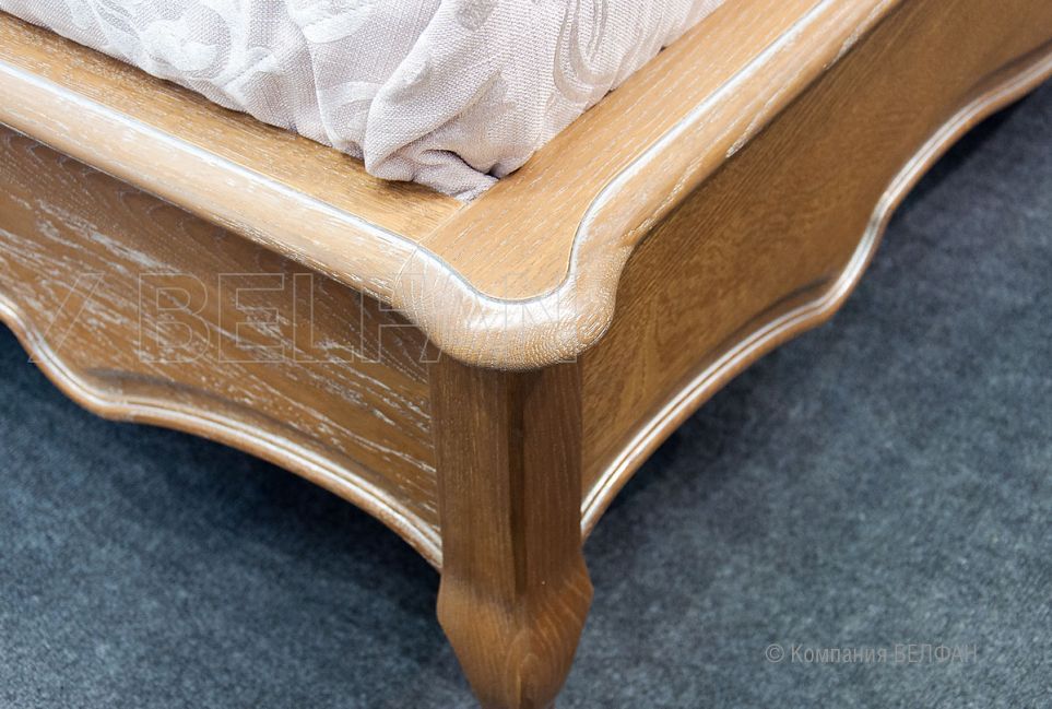 Кровать "Трио" (низкое изножье) массив и шпон дуба 2