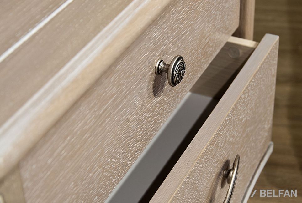 Тумба прикроватная "Катрин" массив и шпон дуба 3